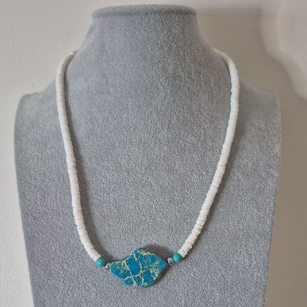 3 PIECE TURQUOISE JEWELRY SET with SHELL RINGS, NATURAL